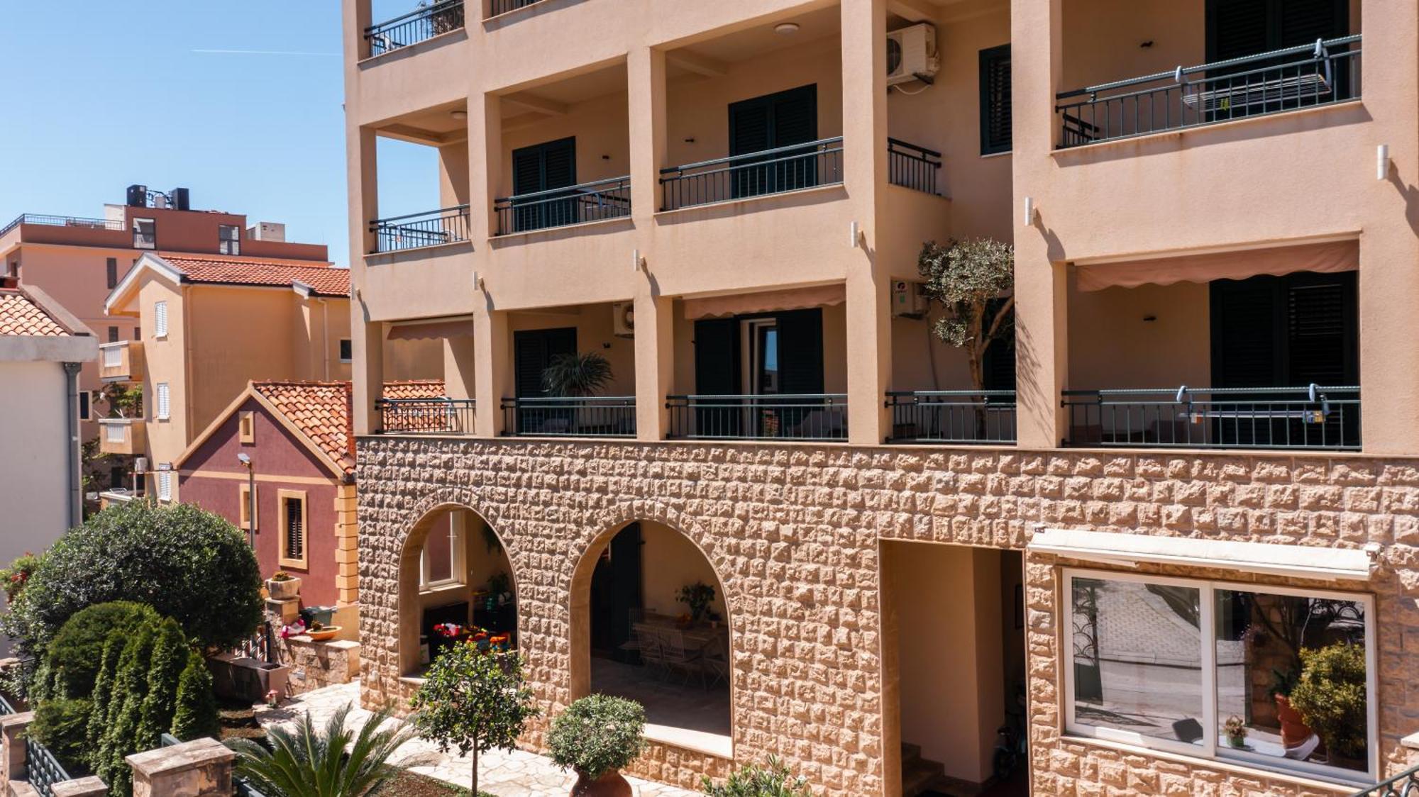 Guest House Medin Petrovac Εξωτερικό φωτογραφία