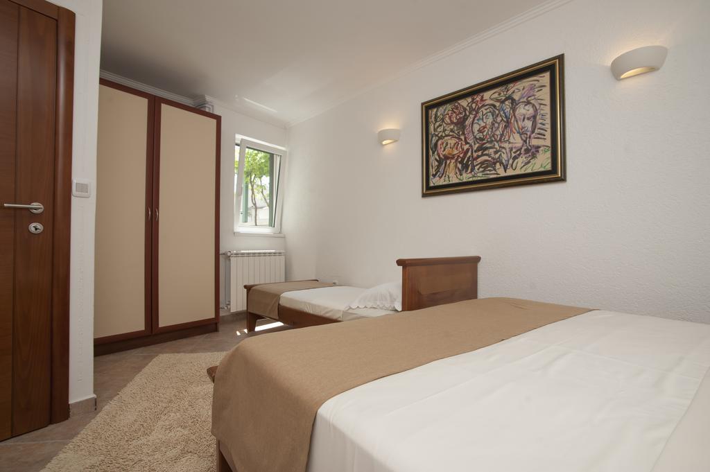 Guest House Medin Petrovac Εξωτερικό φωτογραφία