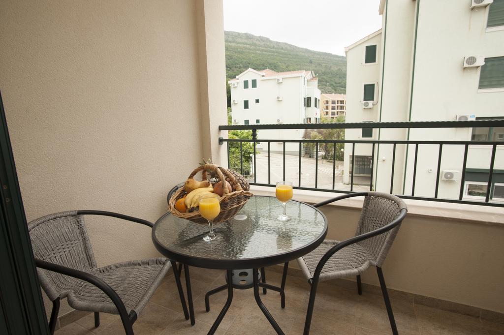 Guest House Medin Petrovac Εξωτερικό φωτογραφία